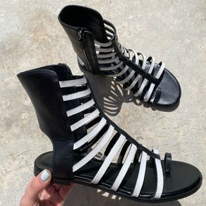 Kenneth Cole sandals